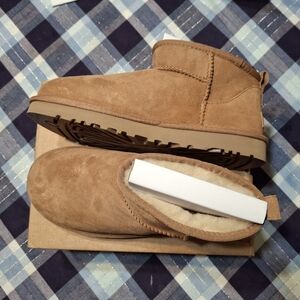 Women's Classic Ultra Mini Boots UGG in Chestnut